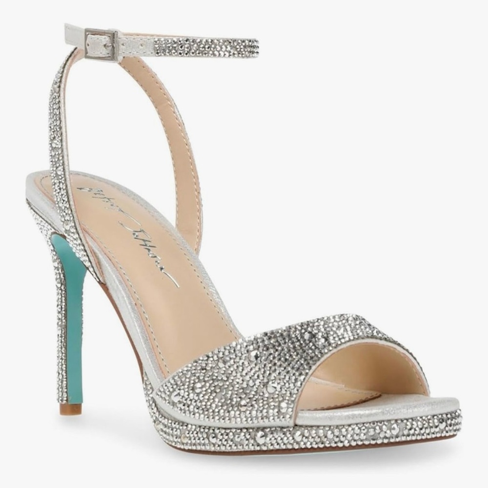 NWT Betsey Johnson sparkly heels 7